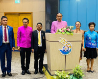 รองผู้ว่าราชการจังหวัดสุราษฎร์ธานี กล่าวต้อนรับนายสุรศักดิ์  ... พารามิเตอร์รูปภาพ 2
