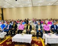 รองผู้ว่าราชการจังหวัดสุราษฎร์ธานี กล่าวต้อนรับนายสุรศักดิ์  ... พารามิเตอร์รูปภาพ 3