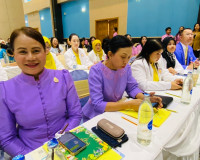 รองผู้ว่าราชการจังหวัดสุราษฎร์ธานี กล่าวต้อนรับนายสุรศักดิ์  ... พารามิเตอร์รูปภาพ 5