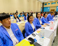 รองผู้ว่าราชการจังหวัดสุราษฎร์ธานี กล่าวต้อนรับนายสุรศักดิ์  ... พารามิเตอร์รูปภาพ 10