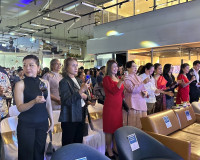 รองผู้ว่าราชการจังหวัดสุราษฎร์ธานี เป็นประธานเปิดงานงานฉลองค ... พารามิเตอร์รูปภาพ 5