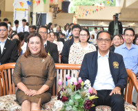 รองผู้ว่าราชการจังหวัดสุราษฎร์ธานี เป็นประธานในพิธีเปิดการแข ... พารามิเตอร์รูปภาพ 2