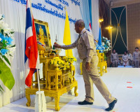 รองผู้ว่าราชการจังหวัดสุราษฎร์ธานี เป็นประธานในพิธีมอบเงินช่ ... พารามิเตอร์รูปภาพ 2
