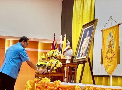 รองผู้ว่าราชการจังหวัดสุราษฎร์ธานี เป็นประธานในพิธีมอบสิ่งขอ ... พารามิเตอร์รูปภาพ 1