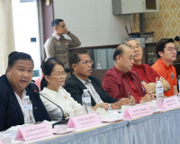 รองผู้ว่าราชการจังหวัดสุราษฎร์ธานี เป็นประธานในการประชุมคณะก ... พารามิเตอร์รูปภาพ 8