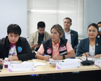 รองผู้ว่าราชการจังหวัดสุราษฎร์ธานี เป็นประธานการประชุมคณะกรร ... พารามิเตอร์รูปภาพ 10