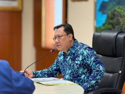 รองผู้ว่าราชการจังหวัดฯ เป็นประธานการประชุม คณะกรรมการป้องกั ... พารามิเตอร์รูปภาพ 1