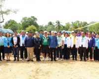 รองผู้ว่าราชการจังหวัดสุราษฎร์ธานี เป็นประธาน เปิดการแข่งขัน ... พารามิเตอร์รูปภาพ 3