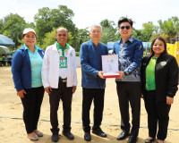 รองผู้ว่าราชการจังหวัดสุราษฎร์ธานี เป็นประธาน เปิดการแข่งขัน ... พารามิเตอร์รูปภาพ 8