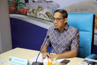 รองผู้ว่าราชการจังหวัดสุราษฎร์ธานี เป็นประธานในการประชุมคณะอ ... พารามิเตอร์รูปภาพ 1