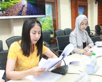 จังหวัดสุราษฎร์ธานีประชุมคณะกรรมการพนักงานส่วนตำบล พร้อมติดต ... พารามิเตอร์รูปภาพ 14