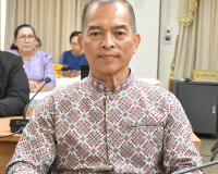 รองผู้ว่าราชการจังหวัดสุราษฎร์ธานี เป็นประธานในพิธีมอบเกียรต ... พารามิเตอร์รูปภาพ 14