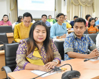 รองผู้ว่าราชการจังหวัดสุราษฎร์ธานี เป็นประธานในพิธีมอบเกียรต ... พารามิเตอร์รูปภาพ 15