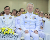 รองผู้ว่าราชการจังหวัดสุราษฎร์ธานี เป็นประธานพิธีมอบเงินพระร ... พารามิเตอร์รูปภาพ 7