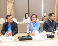 รองผู้ว่าราชการจังหวัดสุราษฎร์ธานี เป็นประธานประชุมคณะกรรมกา ... พารามิเตอร์รูปภาพ 9