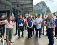 รองผู้ว่าราชการจังหวัดสุราษฎร์ธานี ลงพื้นที่ตรวจสอบและร่วมหา ... พารามิเตอร์รูปภาพ 4