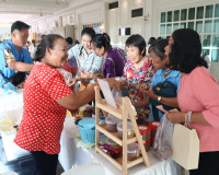 รองผู้ว่าราชการจังหวัดสุราษฎร์ธานี ให้การต้อนรับคณะนักท่องเท ... พารามิเตอร์รูปภาพ 8