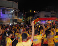 ผู้ว่าฯ สุราษฎร์ธานี นำนักวิ่งกว่า 2,500 คน ร่วม &quot;วิ่งพรมน้ำ ... พารามิเตอร์รูปภาพ 7