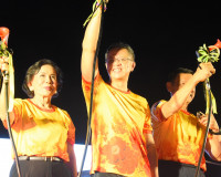 ผู้ว่าฯ สุราษฎร์ธานี นำนักวิ่งกว่า 2,500 คน ร่วม &quot;วิ่งพรมน้ำ ... พารามิเตอร์รูปภาพ 8