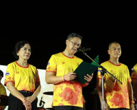 ผู้ว่าฯ สุราษฎร์ธานี นำนักวิ่งกว่า 2,500 คน ร่วม &quot;วิ่งพรมน้ำ ... พารามิเตอร์รูปภาพ 13
