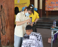 รองผู้ว่าราชการจังหวัดสุราษฎร์ธานี เป็นประธานกิจกรรมจิตอาสาพ ... พารามิเตอร์รูปภาพ 12