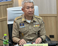 รองผู้ว่าราชการจังหวัดสุราษฎร์ธานี เข้าร่วมประชุมเพื่อติดตาม ... พารามิเตอร์รูปภาพ 1