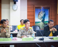 รองผู้ว่าราชการจังหวัดสุราษฎร์ธานี เป็นประธานการประชุมคณะทำง ... พารามิเตอร์รูปภาพ 4