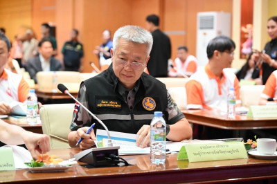 รองผู้ว่าราชการจังหวัดสุราษฎร์ธานี ให้การต้อนรับนายสุชาติ ชม ... พารามิเตอร์รูปภาพ 1