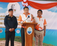 รองผู้ว่าราชการจังหวัดสุราษฎร์ธานี กล่าวต้อนรับรองนายกรัฐมนต ... พารามิเตอร์รูปภาพ 2