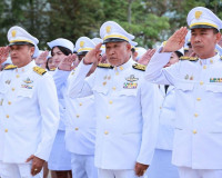 รองผู้ว่าราชการจังหวัดสุราษฎร์ธานี เป็นประธานในพิธีวางพวงมาล ... พารามิเตอร์รูปภาพ 5
