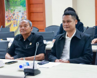 รองผู้ว่าราชการจังหวัดฯ เป็นประธานการประชุม คณะกรรมการบริหาร ... พารามิเตอร์รูปภาพ 4