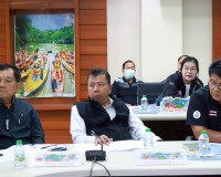 รองผู้ว่าราชการจังหวัดสุราษฎร์ธานี เป็นประธานการประชุมฝ่ายเท ... พารามิเตอร์รูปภาพ 2