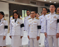 รองผู้ว่าราชการจังหวัดสุราษฎร์ธานี เป็นประธานในพิธีวางพานพุ่ ... พารามิเตอร์รูปภาพ 6