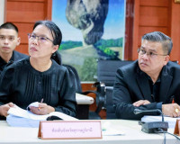 รองผู้ว่าราชการจังหวัดฯ เป็นประธานการประชุม คณะกรรมการที่ปรึ ... พารามิเตอร์รูปภาพ 12