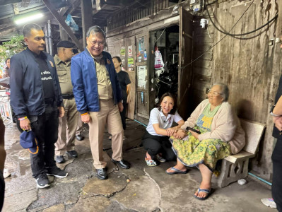 รองผู้ว่าราชการจังหวัดฯ ลงพื้นที่ตรวจสอบพบว่า บ้านเรือนราษฎร ... พารามิเตอร์รูปภาพ 1