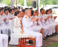 รองผู้ว่าราชการจังหวัดสุราษฎร์ธานี เป็นประธานในพิธีเจริญพระพ ... พารามิเตอร์รูปภาพ 3