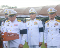 ผู้ว่าราชการจังหวัดสุราษฎร์ธานีนำข้าราชการและลูกเสือ-เนตรนาร ... พารามิเตอร์รูปภาพ 23