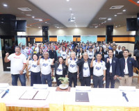 รองผู้ว่าราชการจังหวัดสุราษฎร์ธานี ร่วมแถลงข่าวการแข่งขันฟุต ... พารามิเตอร์รูปภาพ 8