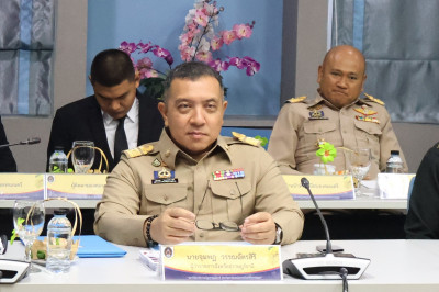 องคมนตรี ตรวจเยี่ยมการดำเนินงานของมหาวิทยาลัยราชภัฏสุราษฎร์ธ ... พารามิเตอร์รูปภาพ 1