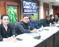 จังหวัดสุราษฎร์ธานีร่วมประชุมติดตามสถานการณ์อุทกภัย พร้อมเฝ้ ... พารามิเตอร์รูปภาพ 22