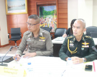 จังหวัดสุราษฎร์ธานีประชุมเตรียมการอำนวยความสะดวกประชาชนในการ ... พารามิเตอร์รูปภาพ 7