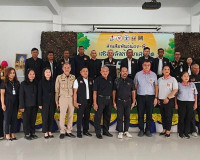 รองผู้ว่าราชการจังหวัดสุราษฎร์ธานี กล่าวต้อนรับนายศุภชัย ใจส ... พารามิเตอร์รูปภาพ 12