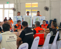 ผู้ว่าฯ สุราษฎร์ฯ ลงพื้นที่ติดตามและประชุมที่บ้านนาสาร ขับเค ... พารามิเตอร์รูปภาพ 11