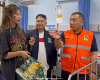 ผู้ว่าฯ สุราษฎร์ฯ เยี่ยมทีมเจ็ตสกีจิตอาสาเจ็บ 2 ราย หลังรถพล ... พารามิเตอร์รูปภาพ 16