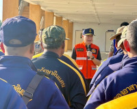 รองผู้ว่าราชการจังหวัดสุราษฎร์ธานี กล่าวพบปะให้โอวาทเจ้าหน้า ... พารามิเตอร์รูปภาพ 3