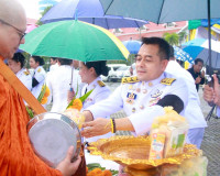 ข้าราชการและประชาชนจังหวัดสุราษฎร์ธานีพร้อมใจร่วมพิธีเจริญพร ... พารามิเตอร์รูปภาพ 2