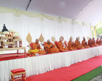 ข้าราชการและประชาชนจังหวัดสุราษฎร์ธานีพร้อมใจร่วมพิธีเจริญพร ... พารามิเตอร์รูปภาพ 10