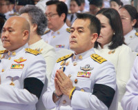 ข้าราชการและประชาชนจังหวัดสุราษฎร์ธานีพร้อมใจร่วมพิธีเจริญพร ... พารามิเตอร์รูปภาพ 13