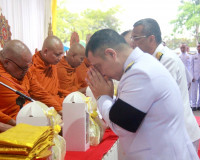 ข้าราชการและประชาชนจังหวัดสุราษฎร์ธานีพร้อมใจร่วมพิธีเจริญพร ... พารามิเตอร์รูปภาพ 28