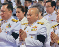 ข้าราชการและประชาชนจังหวัดสุราษฎร์ธานีพร้อมใจร่วมพิธีเจริญพร ... พารามิเตอร์รูปภาพ 39